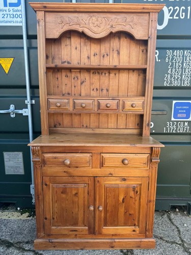 Custom painted medium - , pine