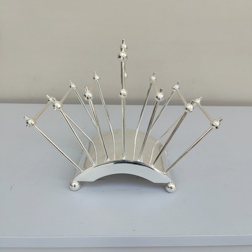 Christopher dresser style - christopher,