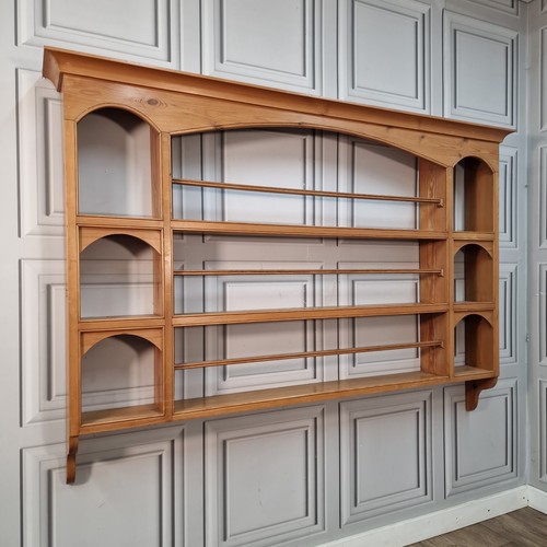 Antique pine delft - plate, rack